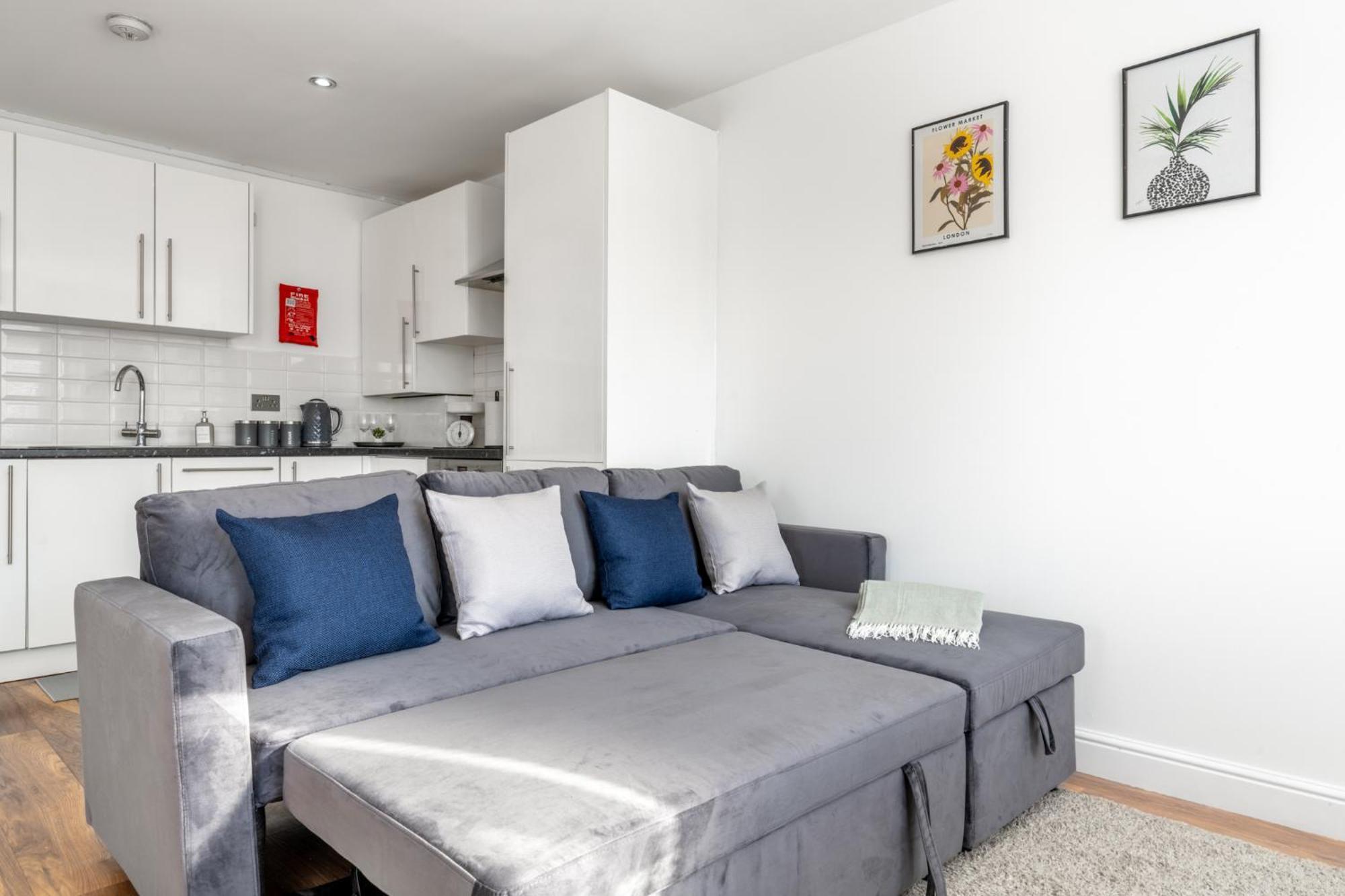 Central Watford Retreat By Hampton - Ideal For Contractors & Leisure Guests Lägenhet Exteriör bild